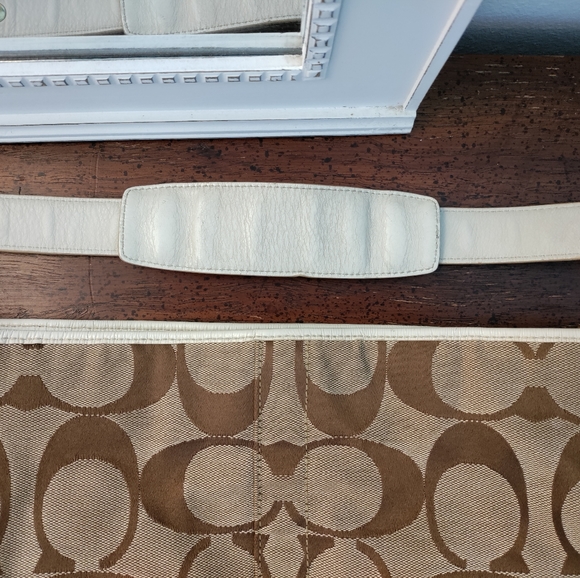 COACH signature multi-stripe hobo bag - Picture 9 of 12